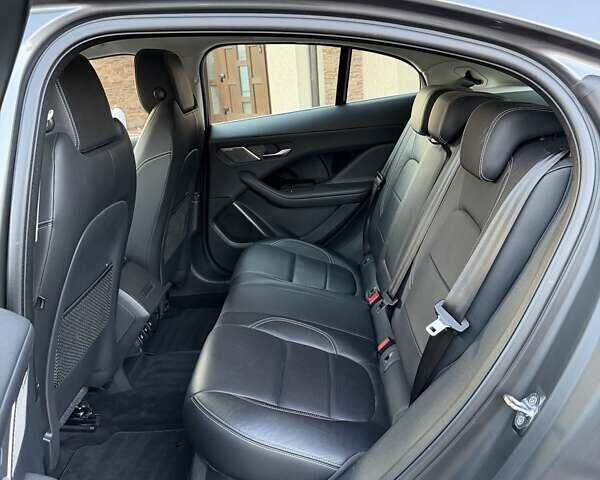 Серый Ягуар I-Pace, объемом двигателя 0 л и пробегом 158 тыс. км за 22700 $, фото 51 на Automoto.ua