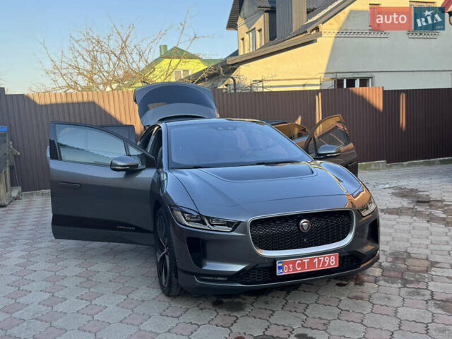 Серый Ягуар I-Pace, объемом двигателя 0 л и пробегом 120 тыс. км за 21499 $, фото 32 на Automoto.ua