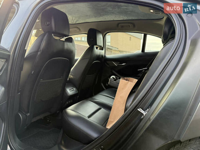 Серый Ягуар I-Pace, объемом двигателя 0 л и пробегом 112 тыс. км за 22999 $, фото 37 на Automoto.ua