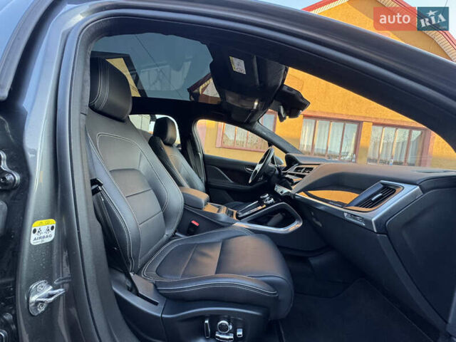 Серый Ягуар I-Pace, объемом двигателя 0 л и пробегом 120 тыс. км за 21499 $, фото 49 на Automoto.ua