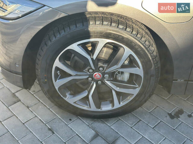 Серый Ягуар I-Pace, объемом двигателя 0 л и пробегом 106 тыс. км за 22900 $, фото 44 на Automoto.ua
