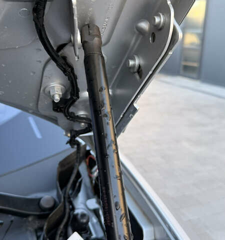 Серый Ягуар I-Pace, объемом двигателя 0 л и пробегом 87 тыс. км за 28000 $, фото 49 на Automoto.ua