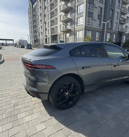 Серый Ягуар I-Pace, объемом двигателя 0 л и пробегом 74 тыс. км за 25500 $, фото 8 на Automoto.ua