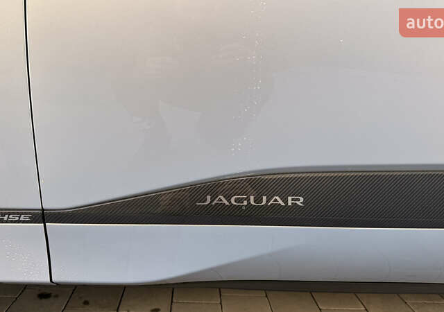 Серый Ягуар I-Pace, объемом двигателя 0 л и пробегом 87 тыс. км за 28000 $, фото 6 на Automoto.ua