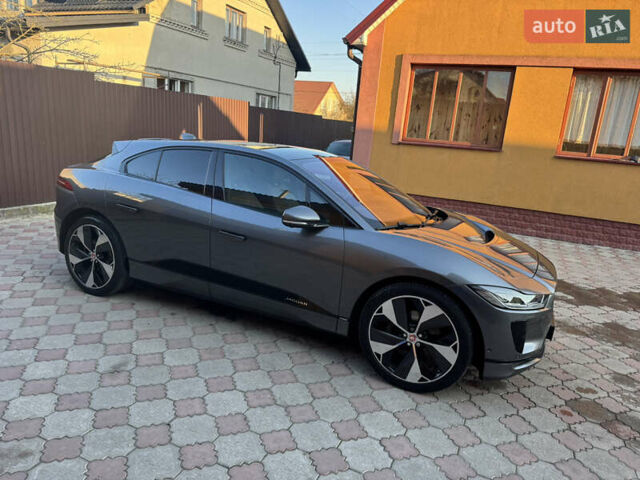 Серый Ягуар I-Pace, объемом двигателя 0 л и пробегом 120 тыс. км за 21499 $, фото 4 на Automoto.ua