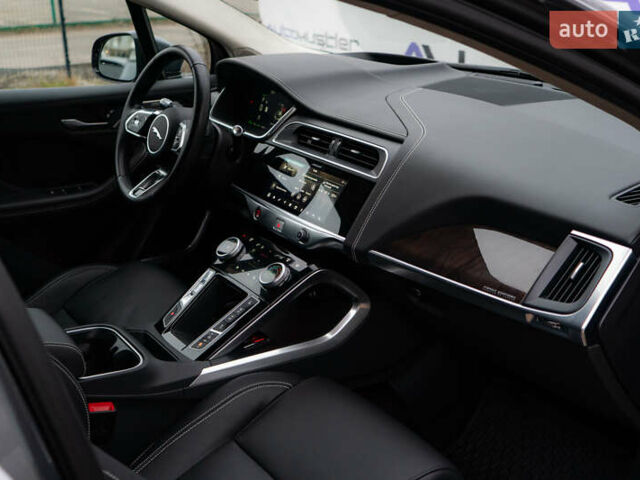 Серый Ягуар I-Pace, объемом двигателя 0 л и пробегом 78 тыс. км за 27000 $, фото 31 на Automoto.ua