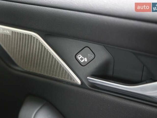 Серый Ягуар I-Pace, объемом двигателя 0 л и пробегом 90 тыс. км за 25000 $, фото 26 на Automoto.ua