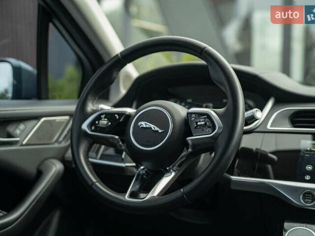 Ягуар I-Pace 2019 в Черновцах на Automoto.ua Серый Ягуар I-Pace, объемом двигателя 0 л и пробегом 60 тыс. км за 29800 $, фото 17 на Automoto.ua