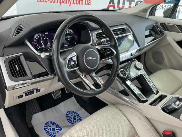 Серый Ягуар I-Pace, объемом двигателя 0 л и пробегом 68 тыс. км за 28950 $, фото 10 на Automoto.ua