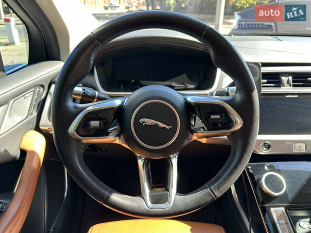 Серый Ягуар I-Pace, объемом двигателя 0 л и пробегом 60 тыс. км за 29000 $, фото 14 на Automoto.ua