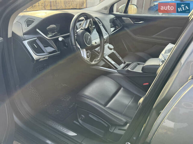 Серый Ягуар I-Pace, объемом двигателя 0 л и пробегом 112 тыс. км за 22999 $, фото 34 на Automoto.ua