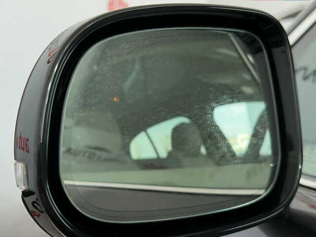 Серый Ягуар I-Pace, объемом двигателя 0 л и пробегом 68 тыс. км за 28950 $, фото 19 на Automoto.ua