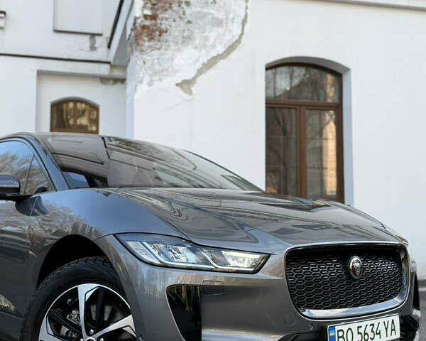 Серый Ягуар I-Pace, объемом двигателя 0 л и пробегом 59 тыс. км за 23850 $, фото 9 на Automoto.ua