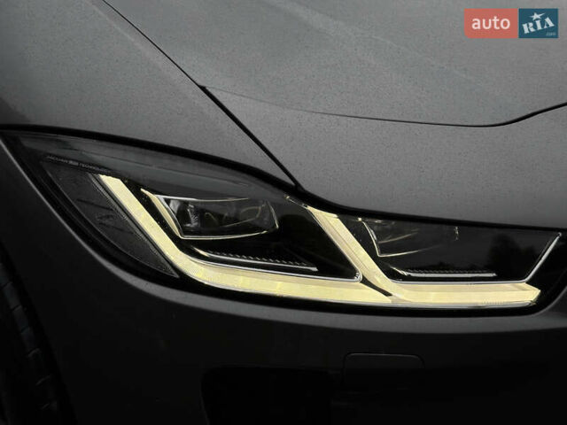 Серый Ягуар I-Pace, объемом двигателя 0 л и пробегом 163 тыс. км за 26500 $, фото 30 на Automoto.ua