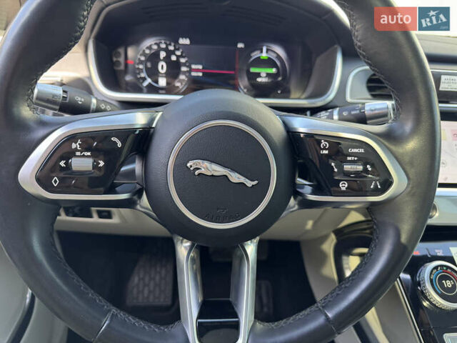 Серый Ягуар I-Pace, объемом двигателя 0 л и пробегом 72 тыс. км за 26000 $, фото 24 на Automoto.ua