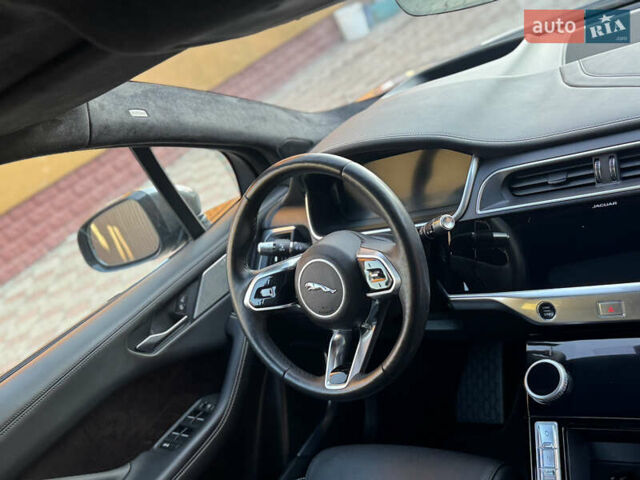 Серый Ягуар I-Pace, объемом двигателя 0 л и пробегом 120 тыс. км за 21499 $, фото 46 на Automoto.ua