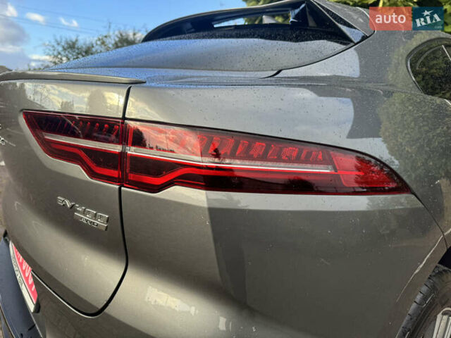Серый Ягуар I-Pace, объемом двигателя 0 л и пробегом 86 тыс. км за 23599 $, фото 11 на Automoto.ua