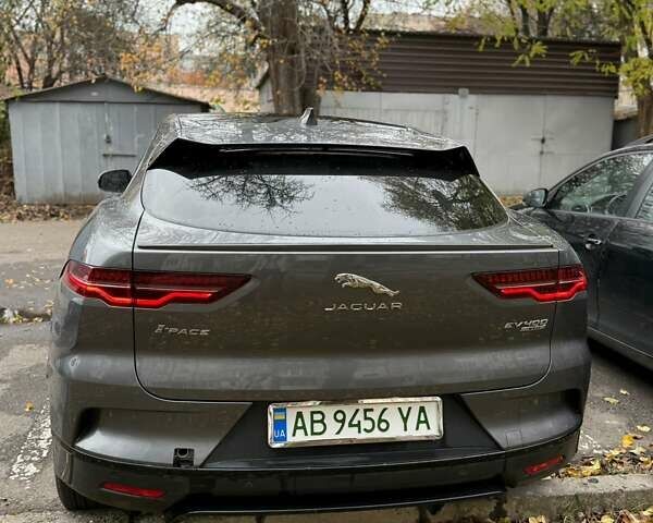 Серый Ягуар I-Pace, объемом двигателя 0 л и пробегом 102 тыс. км за 22500 $, фото 4 на Automoto.ua