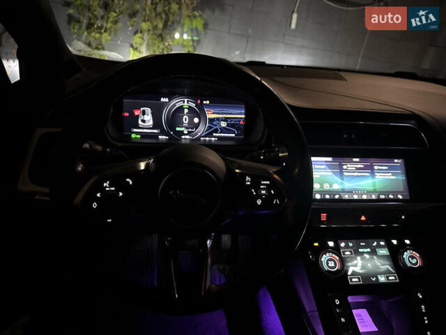 Серый Ягуар I-Pace, объемом двигателя 0 л и пробегом 163 тыс. км за 26500 $, фото 1 на Automoto.ua