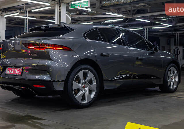 Серый Ягуар I-Pace, объемом двигателя 0 л и пробегом 60 тыс. км за 27500 $, фото 2 на Automoto.ua
