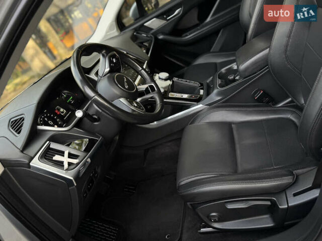 Серый Ягуар I-Pace, объемом двигателя 0 л и пробегом 158 тыс. км за 22950 $, фото 24 на Automoto.ua