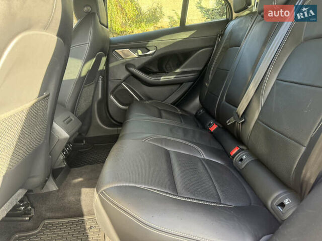 Серый Ягуар I-Pace, объемом двигателя 0 л и пробегом 86 тыс. км за 23599 $, фото 48 на Automoto.ua
