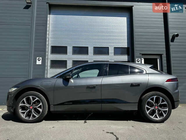 Серый Ягуар I-Pace, объемом двигателя 0 л и пробегом 82 тыс. км за 21500 $, фото 2 на Automoto.ua
