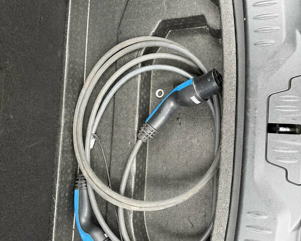 Ягуар I-Pace 2019 в Тернополе на Automoto.ua Серый Ягуар I-Pace, объемом двигателя 0 л и пробегом 128 тыс. км за 22300 $, фото 18 на Automoto.ua