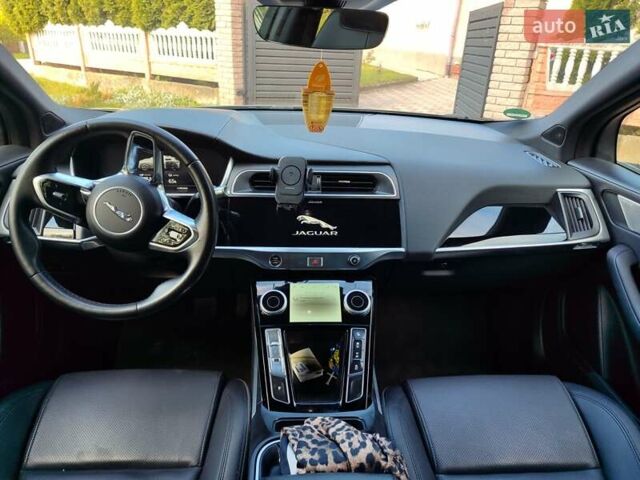 Серый Ягуар I-Pace, объемом двигателя 0 л и пробегом 128 тыс. км за 21600 $, фото 17 на Automoto.ua