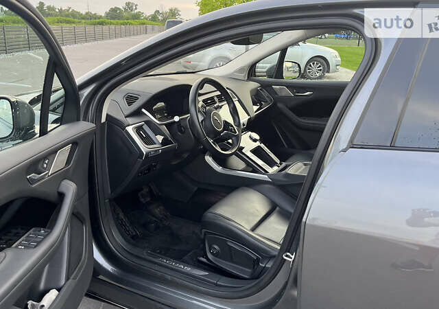 Серый Ягуар I-Pace, объемом двигателя 0 л и пробегом 109 тыс. км за 22500 $, фото 12 на Automoto.ua