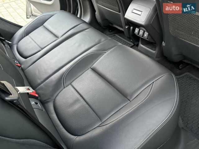 Серый Ягуар I-Pace, объемом двигателя 0 л и пробегом 88 тыс. км за 23200 $, фото 68 на Automoto.ua