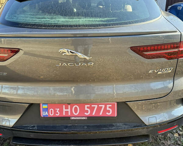 Серый Ягуар I-Pace, объемом двигателя 0 л и пробегом 112 тыс. км за 22999 $, фото 29 на Automoto.ua