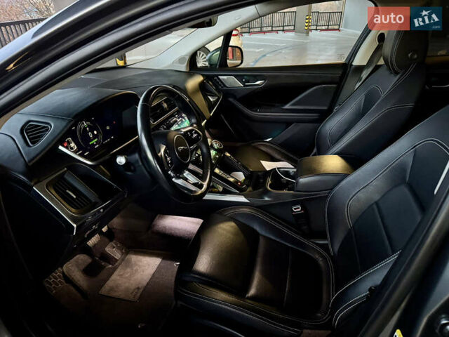 Серый Ягуар I-Pace, объемом двигателя 0 л и пробегом 83 тыс. км за 25000 $, фото 9 на Automoto.ua