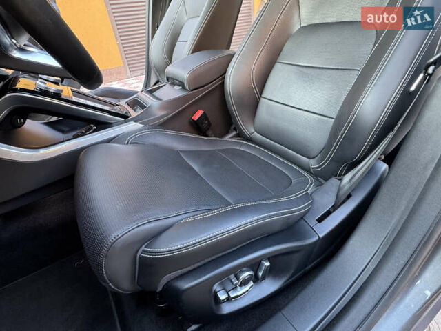 Серый Ягуар I-Pace, объемом двигателя 0 л и пробегом 120 тыс. км за 21499 $, фото 38 на Automoto.ua