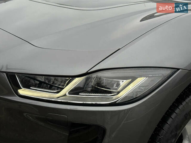 Серый Ягуар I-Pace, объемом двигателя 0 л и пробегом 94 тыс. км за 22900 $, фото 13 на Automoto.ua