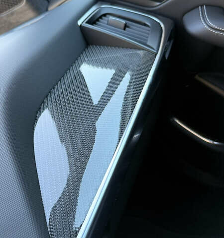 Серый Ягуар I-Pace, объемом двигателя 0 л и пробегом 87 тыс. км за 28300 $, фото 23 на Automoto.ua