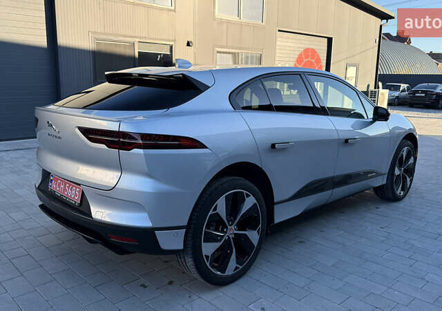 Серый Ягуар I-Pace, объемом двигателя 0 л и пробегом 87 тыс. км за 28300 $, фото 6 на Automoto.ua