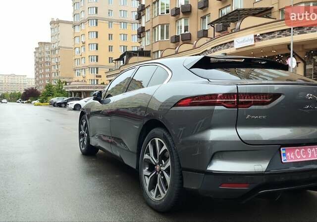 Серый Ягуар I-Pace, объемом двигателя 0 л и пробегом 66 тыс. км за 25500 $, фото 15 на Automoto.ua
