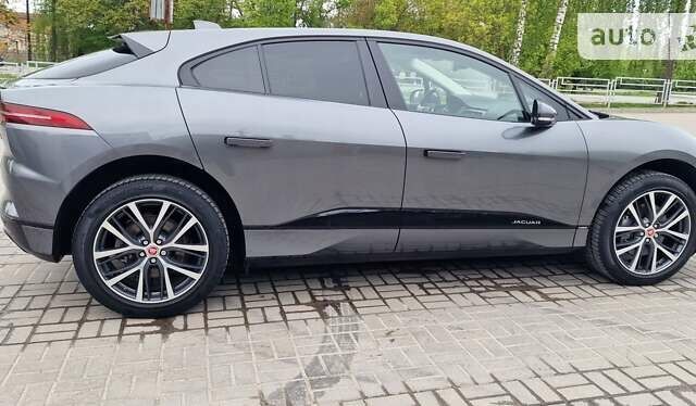 Серый Ягуар I-Pace, объемом двигателя 0 л и пробегом 78 тыс. км за 29999 $, фото 17 на Automoto.ua