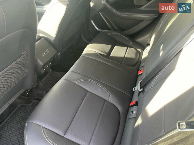 Серый Ягуар I-Pace, объемом двигателя 0 л и пробегом 153 тыс. км за 23500 $, фото 13 на Automoto.ua