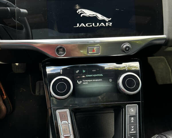 Серый Ягуар I-Pace, объемом двигателя 0 л и пробегом 49 тыс. км за 25000 $, фото 40 на Automoto.ua
