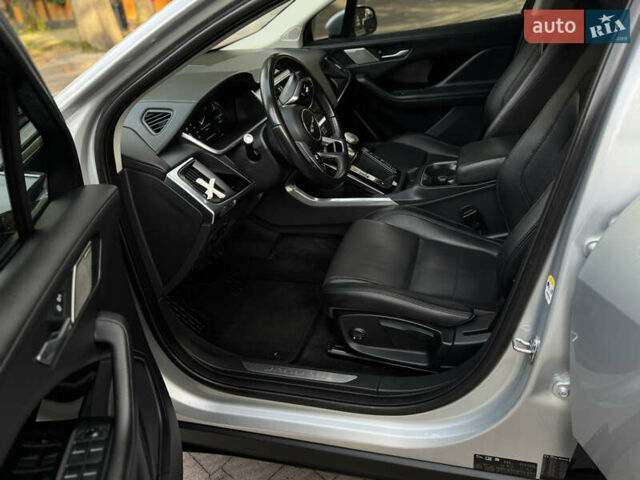 Серый Ягуар I-Pace, объемом двигателя 0 л и пробегом 158 тыс. км за 22950 $, фото 25 на Automoto.ua