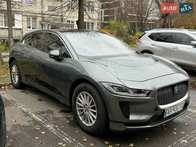 Серый Ягуар I-Pace, объемом двигателя 0 л и пробегом 102 тыс. км за 22500 $, фото 2 на Automoto.ua