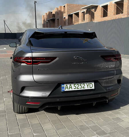 Серый Ягуар I-Pace, объемом двигателя 0 л и пробегом 74 тыс. км за 25500 $, фото 6 на Automoto.ua