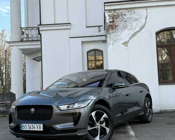 Серый Ягуар I-Pace, объемом двигателя 0 л и пробегом 59 тыс. км за 23850 $, фото 6 на Automoto.ua