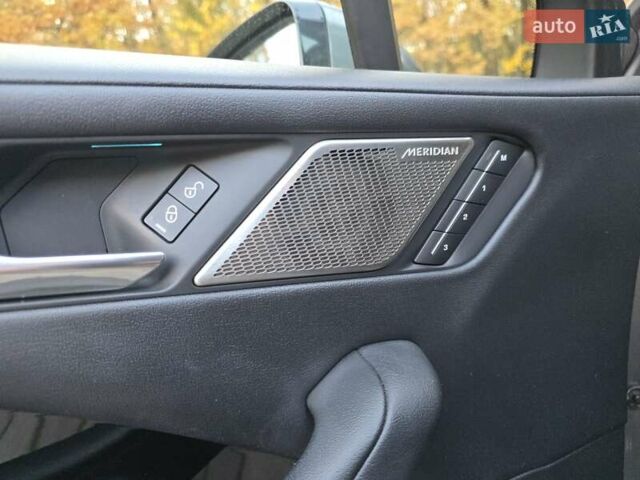 Серый Ягуар I-Pace, объемом двигателя 0 л и пробегом 97 тыс. км за 22950 $, фото 28 на Automoto.ua