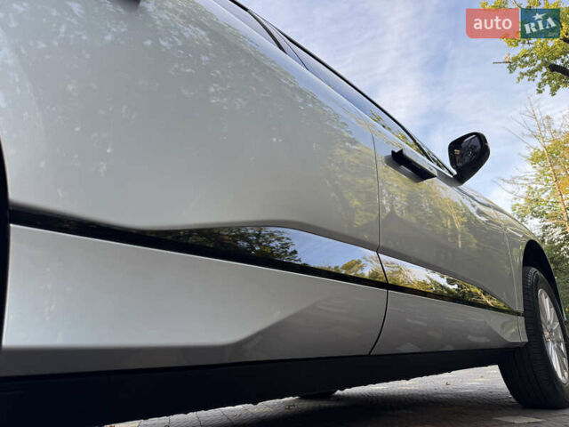Серый Ягуар I-Pace, объемом двигателя 0 л и пробегом 158 тыс. км за 22950 $, фото 240 на Automoto.ua