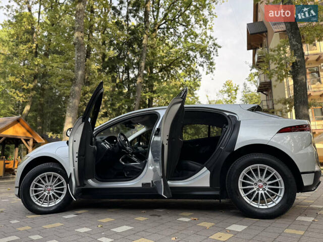 Серый Ягуар I-Pace, объемом двигателя 0 л и пробегом 158 тыс. км за 22950 $, фото 16 на Automoto.ua