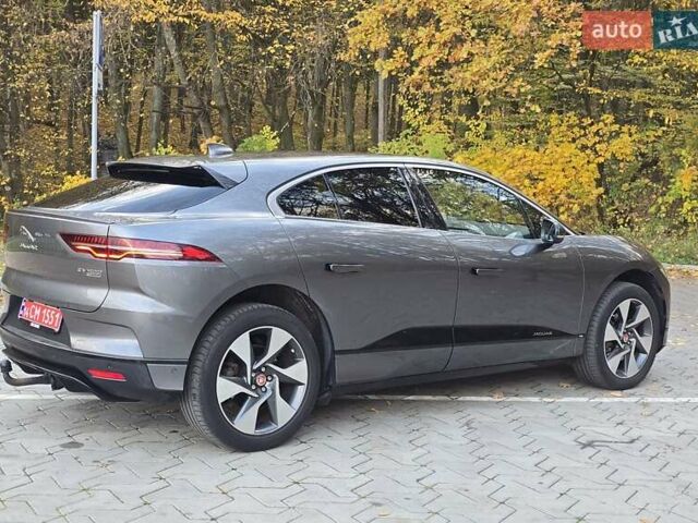 Серый Ягуар I-Pace, объемом двигателя 0 л и пробегом 97 тыс. км за 22950 $, фото 18 на Automoto.ua