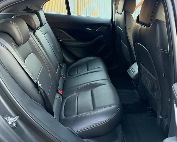 Серый Ягуар I-Pace, объемом двигателя 0 л и пробегом 158 тыс. км за 22700 $, фото 54 на Automoto.ua